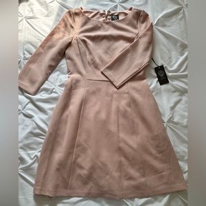 NWT VINCE CAMUTO Pink Flare Formal dress - Size 4